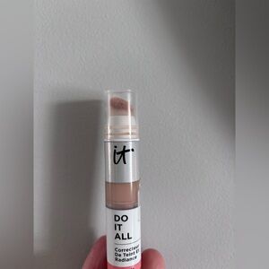 It Cosmetics Do it all radiant concealer